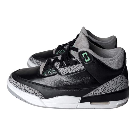 NIKE Air Jordan 3 Retro \'Green Glow\' Sneakers Size 8 main image 5
